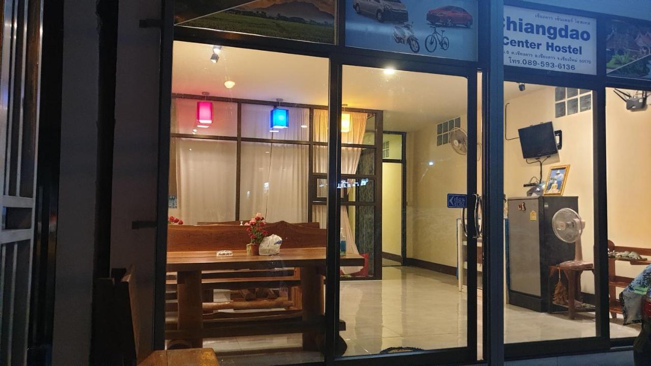 Titans House Chiang Daoホステル エクステリア 写真